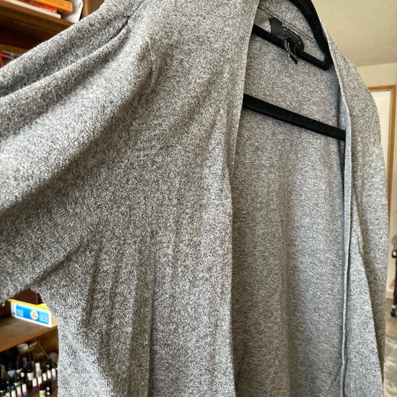 Grey Cardigan - Picture 4 of 6